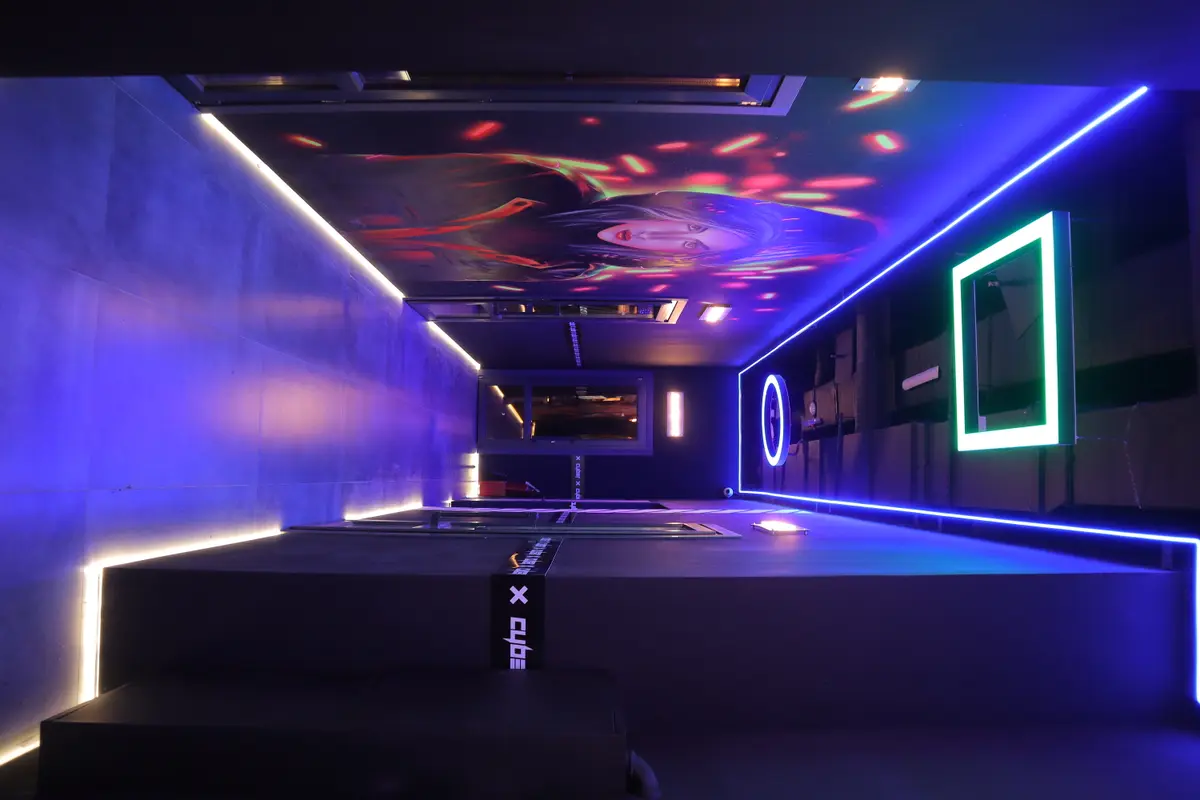 авеню север cyber x внутри